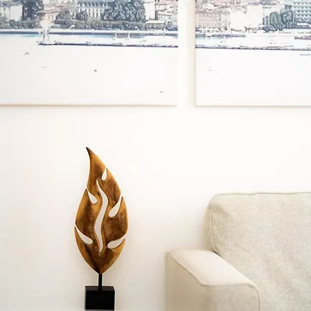 Levante -walking Distance To Center- Free Onsite Parking Комо